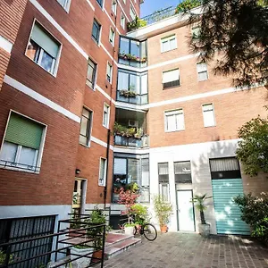 Anacreonte 7 Appartamento Milano