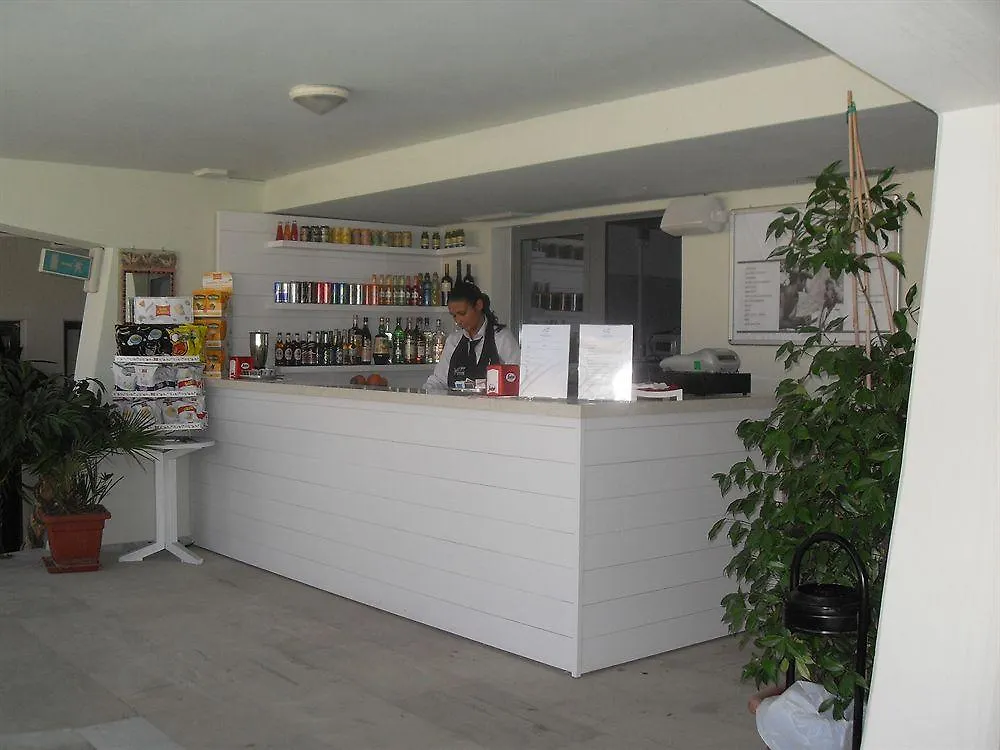 Hotel Kursaal - Fronte Mare Con Piscina